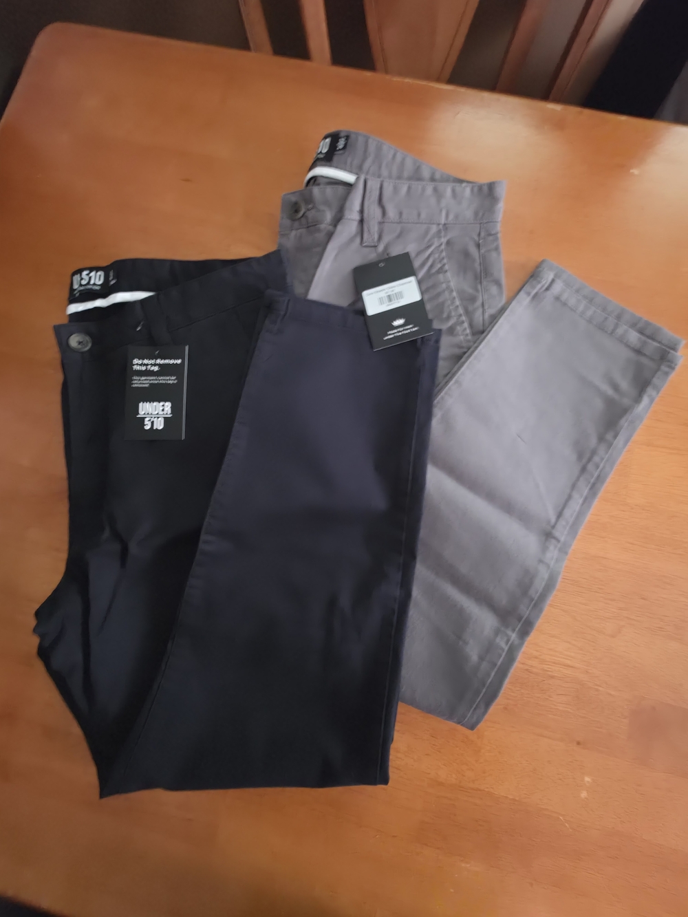 NWT Under 5'10" Men's Tapered Flex  Chino Pants. Size 32x26